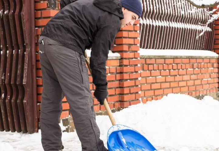 Lumityöt ja hiekoitus – Nordic Trio Service
